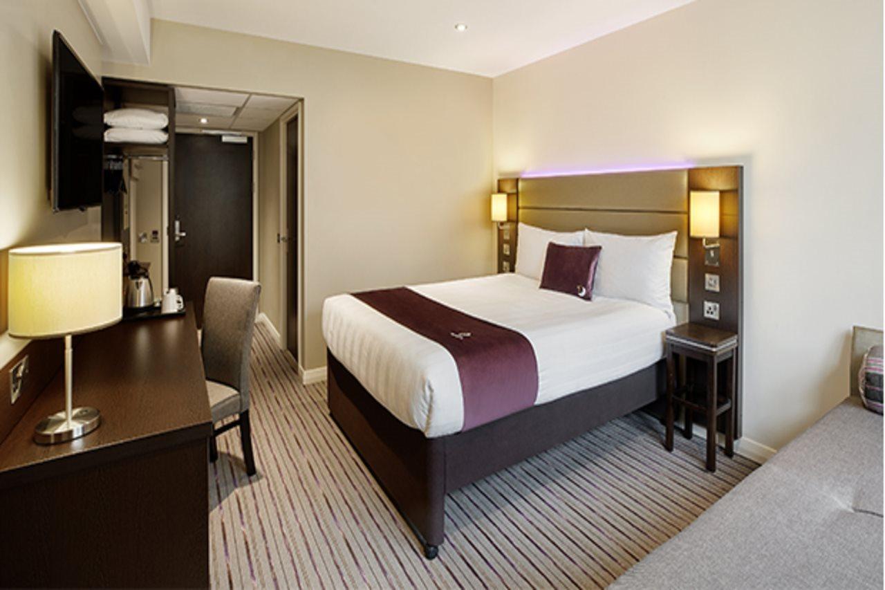 Premier Inn Watford - Croxley Green Eksteriør bilde